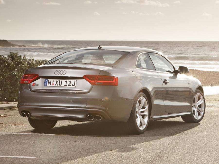  Audi S5 Coupe 2012 года  (AU) (фото 2 из 14)